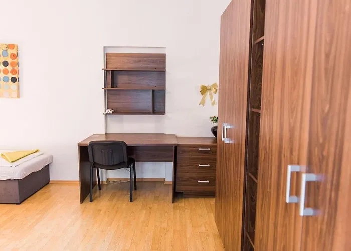 Apartment Lion In Historical Center, Old Town *