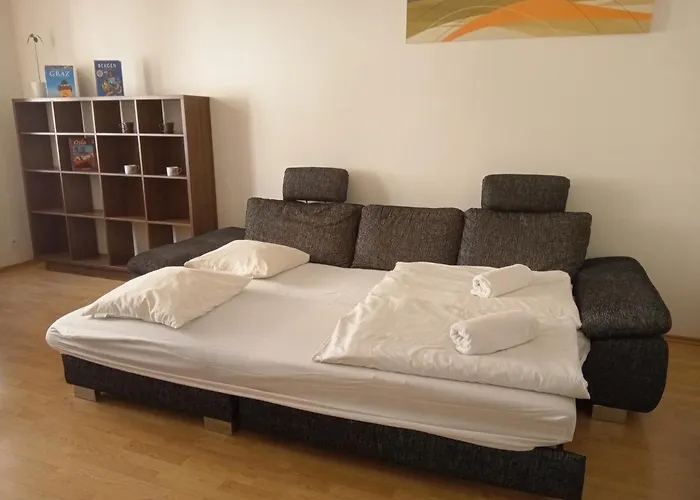 Lion In Historical Center, Old Town Apartment