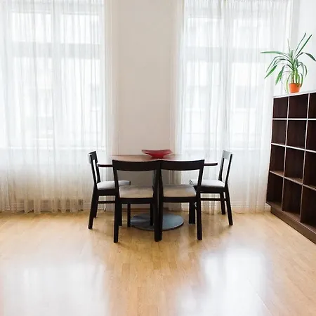 Apartamento Lion In Historical Center, Old Town