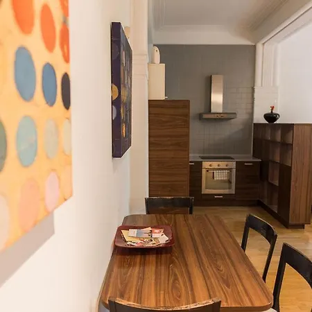 Lion In Historical Center, Old Town Apartamento